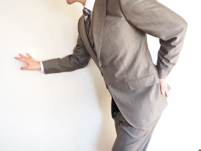 坐骨神経痛の男性